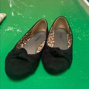 Elegant Black Women's Flats